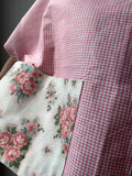 PRE ORDINE  T-shirt Leggerissima con tasche • rosa quadretti e fiori