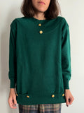 Maglione verde bottoni oro