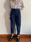 Pantaloni taglio maschile in denim