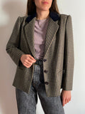 Blazer in lana lavorata con colletto di velluto