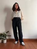 Pantalone con pince nero • M