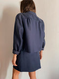 Completo blu con giacca corta