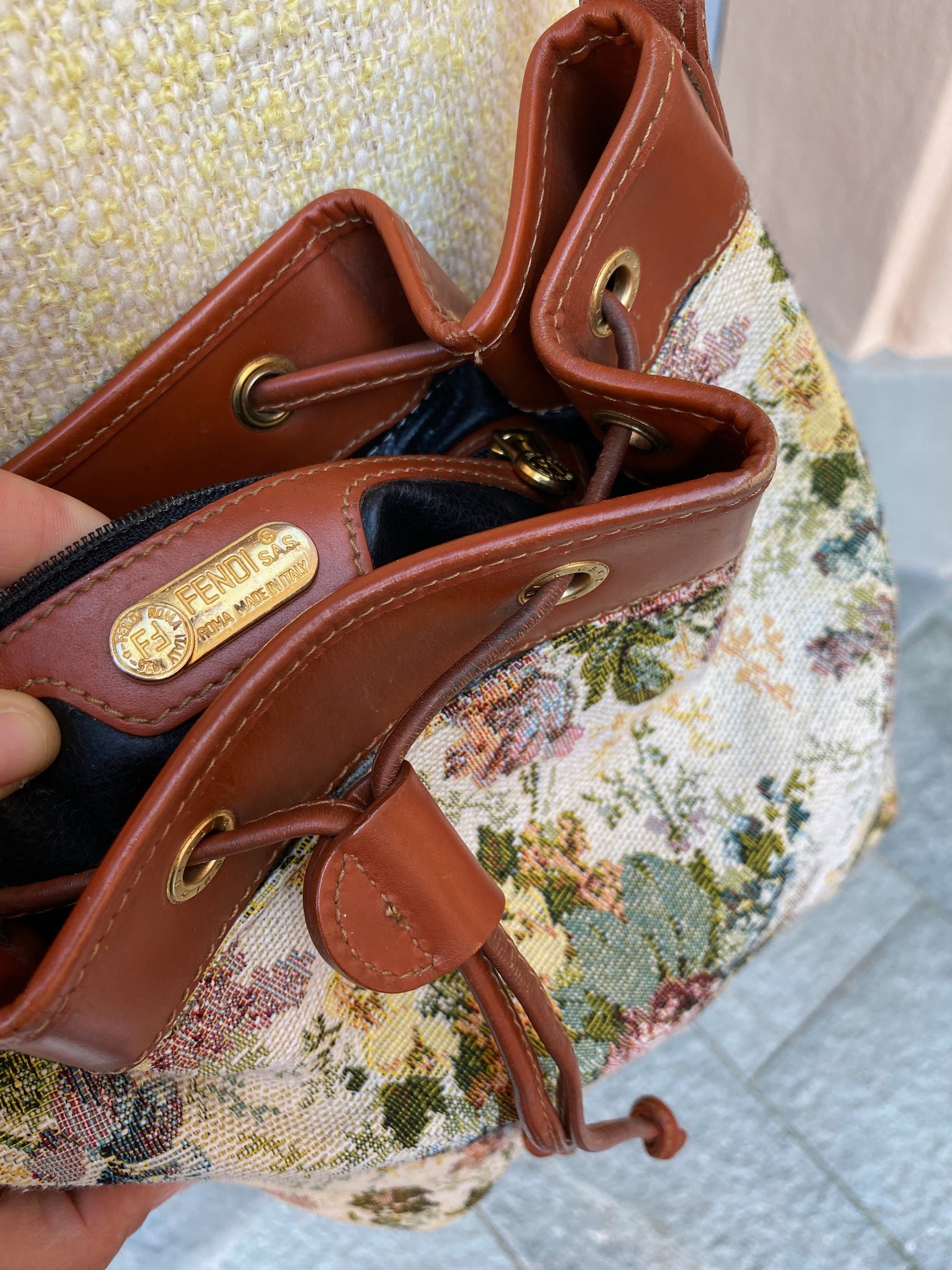 Secchiello fendi hotsell vintage
