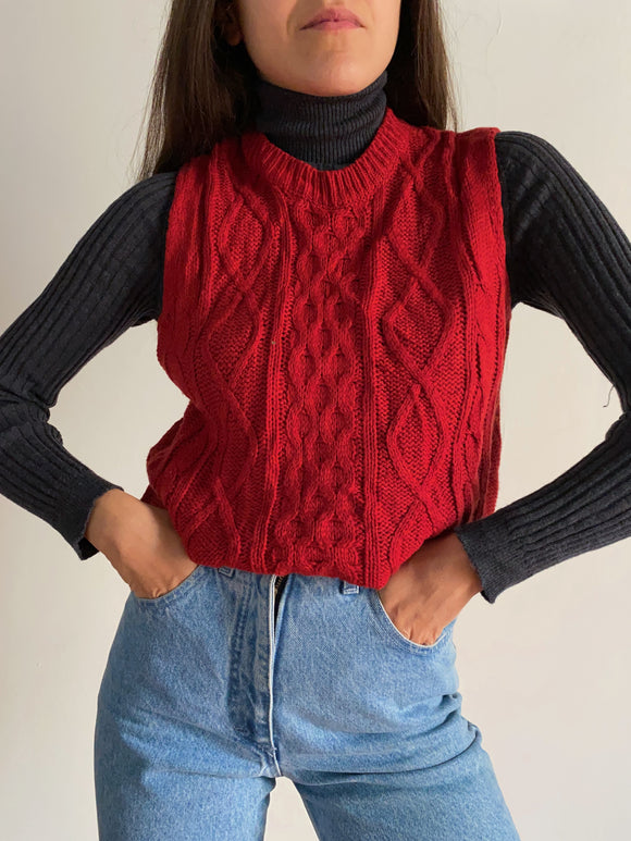 Gilet rosso scuro intrecciato