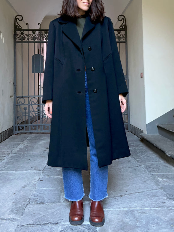 Cappotto nero sartoriale