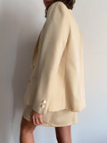 Completo color crema
